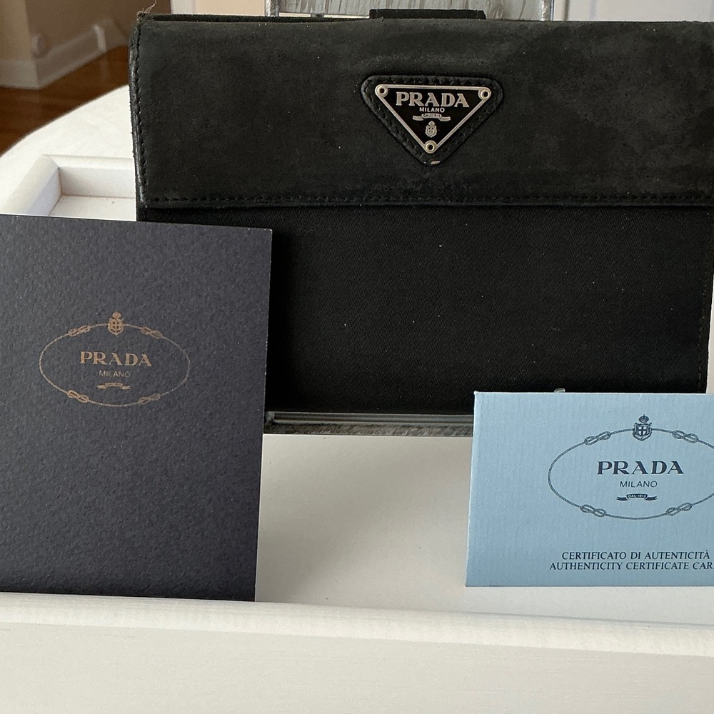 PRADA Authentic Black Nylon &  Leather Wallet w/COA, Unbranded Gunmetal  Chain - Picture 2 of 12